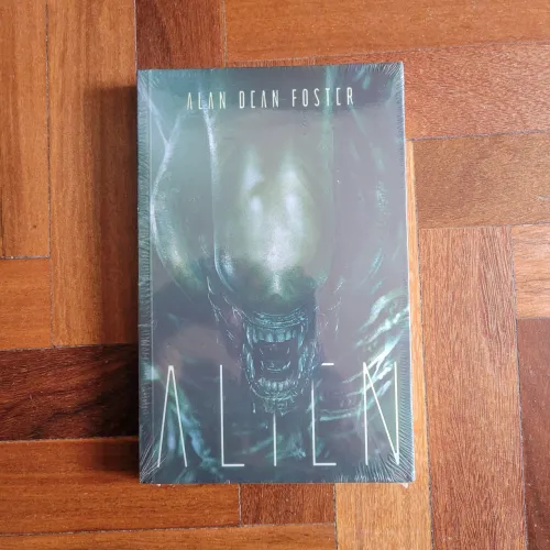 Livro Alien - Alan Dean Foster (Editora Aleph)