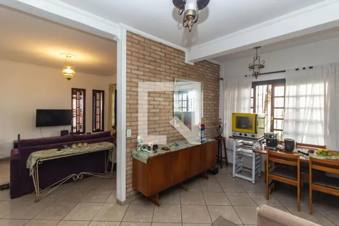 Casa à Venda - Vila Jacuí, 3 Quartos, 350 m2