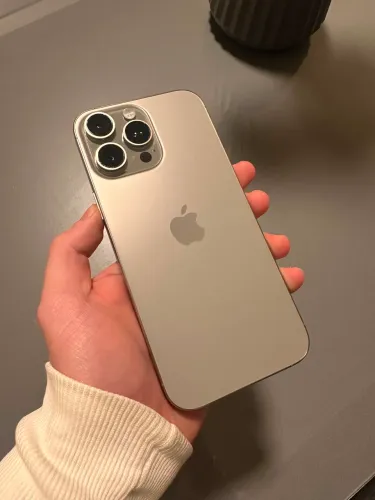 iPhone 16 Pro Max 256gb