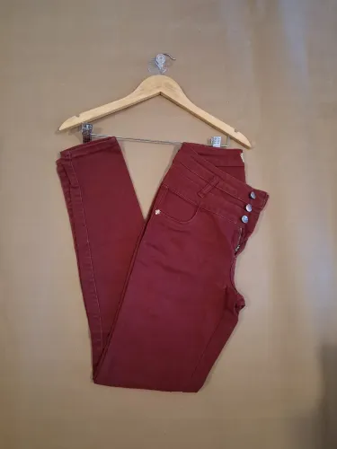 Calça Marsala 38