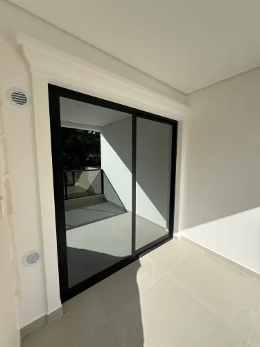Porta Vidro 6mm refletivo prata, 2,13 x 193,3