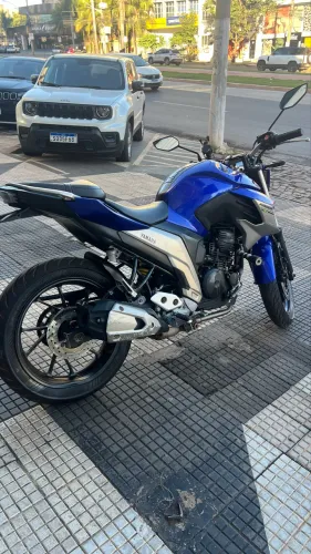 FZ25 Yamaha
