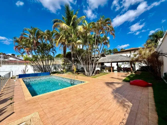 CASA SÃO LUIZ | 5 QUARTOS | 3 SUÍTES | 06 VAGAS R$ 3.900.000,00