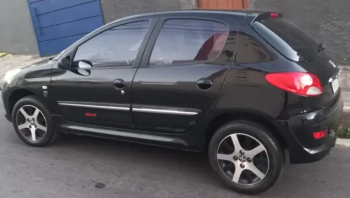 Peugeot 207 XR Sport 1.4 Flex 8V 5P 2013