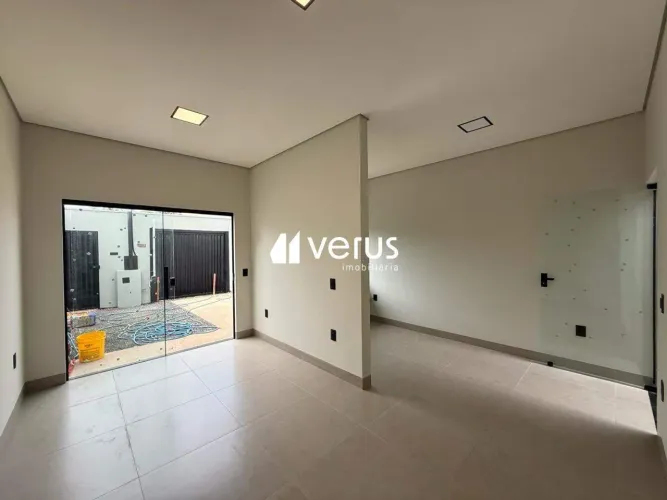 Casa à venda, 3 quartos, 1 suíte, 2 vagas, SANTA ROSA - Uberlândia/MG