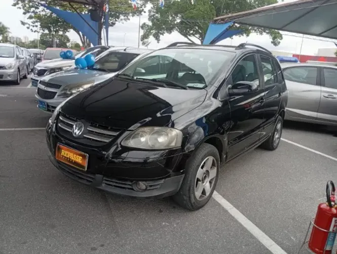Volkswagen Spacefox 1.6/ 1.6 Trend Total Flex 8V 5P 2010