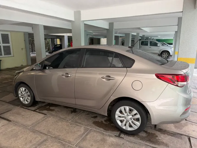 Hyundai HB20S C.plus/c.style1.0 Flex 12V Mec. 4P 2019