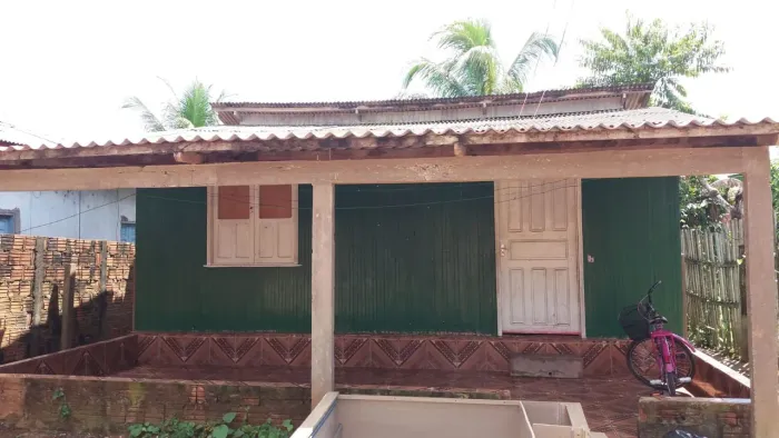 VENDO CASA DE MADEIRA - R$ 50.000 | ACEITO TROCAS!