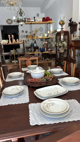 Jogo de jantar Real 
