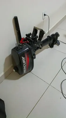 Motor Mercury 5.0 estado de novo