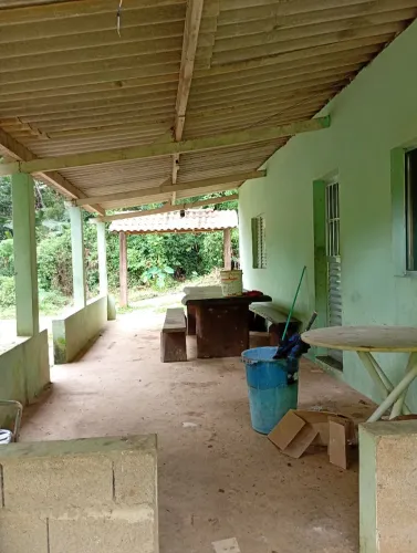 VENDE-SE CHÁCARA 140 MIL CACHOEIRA NOS FUNDOS PEGA CARRO ATE 25 MIL