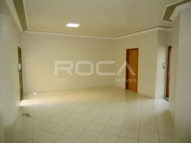 Casa para Alugar com 3 quartos, sendo 1 suíte no Alto da Boa Vista, em Ribeirão Preto.