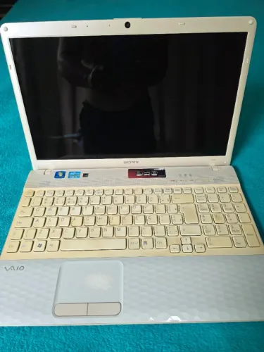 VENDO NOTEBOOK VAIO