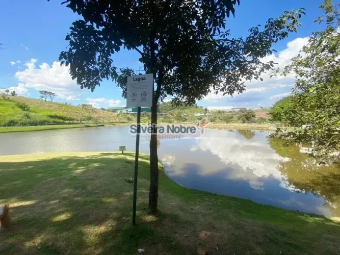 Lote em Condomínio Fechado Portal Do Sol - Contagem