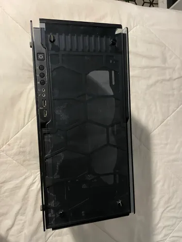 Gabinete Corsair 570x