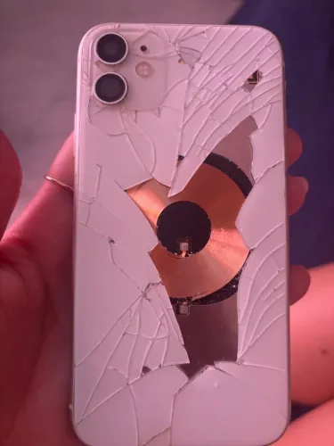 iPhone 11