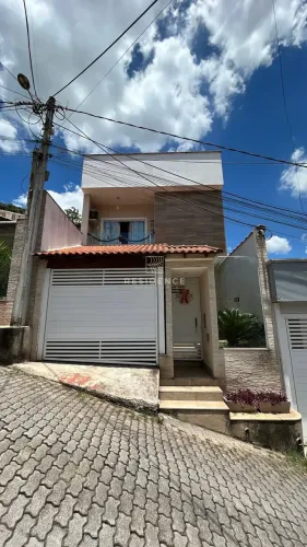Casa duplex à Venda, Retiro, Volta Redonda, RJ