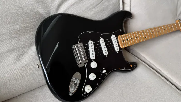 Guitarra Fender