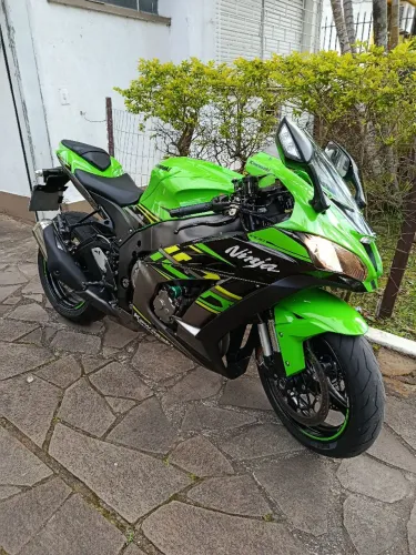 KAWASAKI ZX10 LINDÍSSIMA AVALIO TROCAS