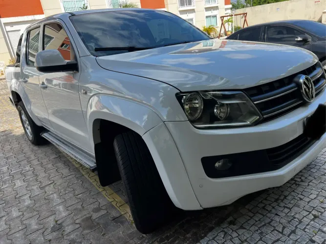 Volkswagen Amarok Trendline CD 2.0 TDI 4X4 Dies AUT 2015