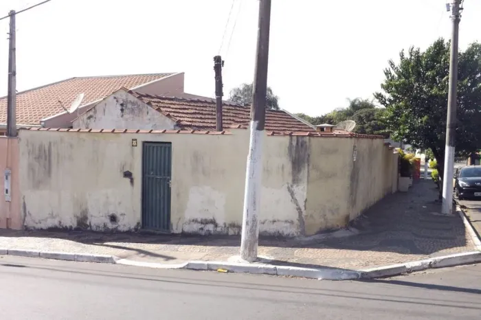 Casa, à venda, 270 m², por R$ 320.000,00 - Centro - Santa Bárbara D'Oeste/SP