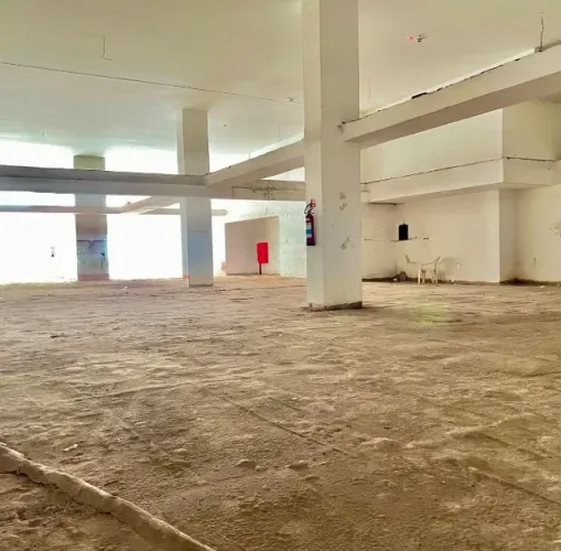 Alugo Lojão na Praia de Itaparica com 403m² e 20 Vagas - R$ 38.000,00