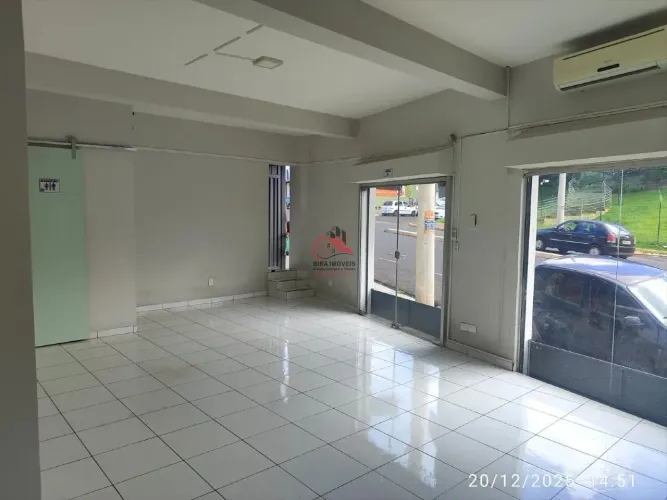 Sala Comercial Duplex  2 Salas Conjugadas com 2 Banheiros no bairro São Benedito