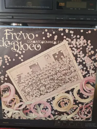 LP Frevo de bloco Conjunto Romançal e Coro Feminino -1980