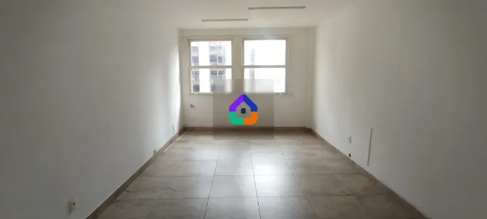 Sala Comercial de 59m² no Centro do Rio de Janeiro