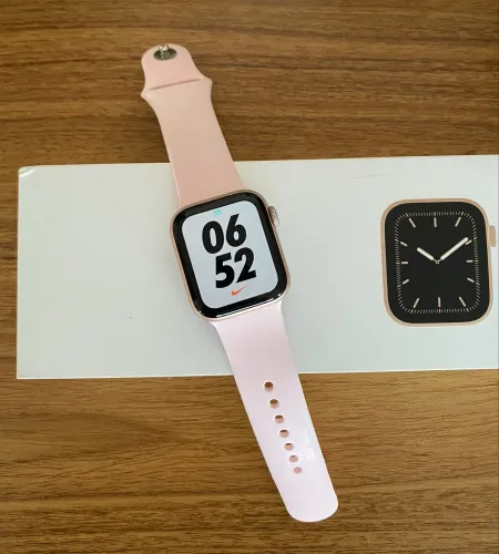 Apple Watch Série 5 40MM GPS Completo / Divido no cartão