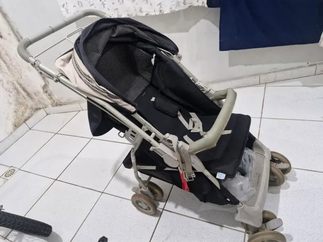Carrinho de bebê