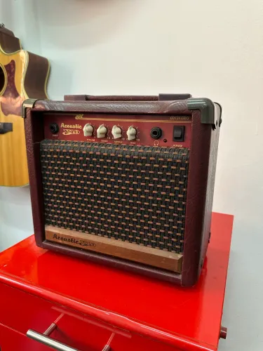 Amplificador de Violão Meteoro V10