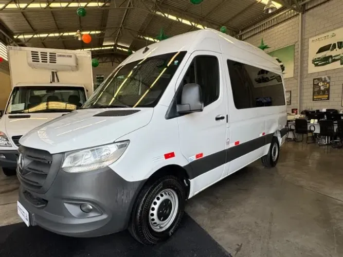Mercedes-Benz Sprinter 417 Van L.t.a. 16L Diesel (e6) 2024