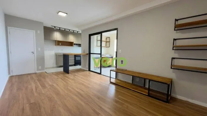 Apartamento com 3 dormitórios para alugar, 82 m² por R$ 4.484/mês - Jardim São José - Amer