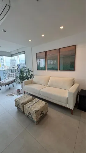 Sofá linho 2,20mx82cm (4 lugares) 