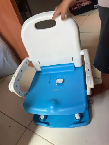Cadeirinha de alimentação