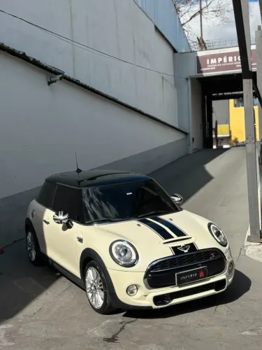 Mini Cooper S 2.0 Turbo 16V 3P Aut. 2017