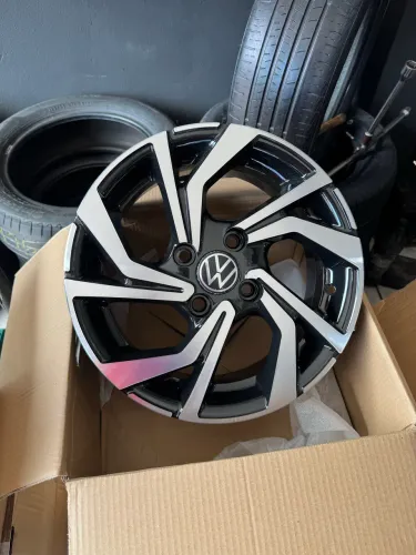 Roda Nova 4x100 Volks Aro 14 Venetto (instalação grátis)