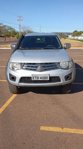 Mitsubishi L200 Triton GLS 3.2 CD TB Int.diesel MEC 2012