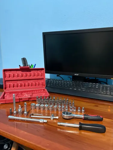 Kit de Ferramentas 46 Peças com Catraca e Maleta