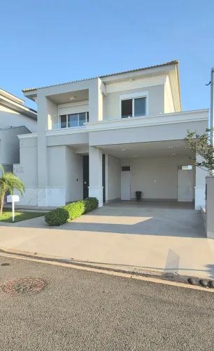 Sobrado de Alto Padrão à Venda no Condomínio Residencial Mart Ville