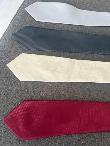 GRAVATAS VARIADAS MASCULINAS