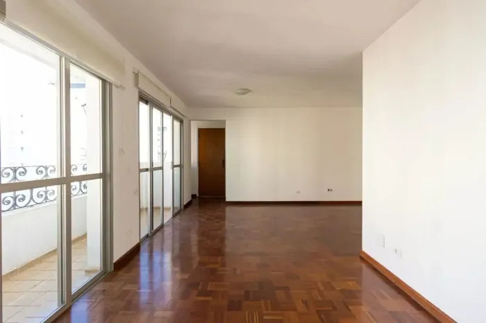 126190 Excelente localização na Rua Guararapes