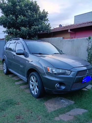 Mitsubishi Outlander 2.0 16V 160cv Aut. 2012