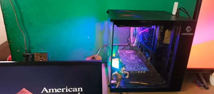 PC gamers gabinete aquário 
