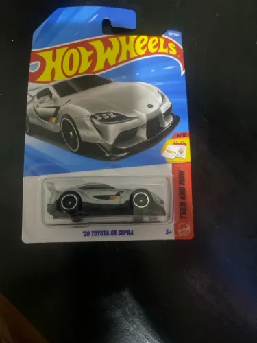 carro hotwheels 20 toyota gr supra 