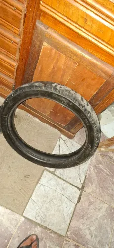 pneu traseiro usado bom pra sair rápido