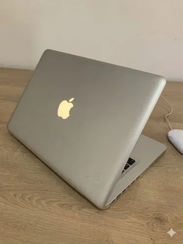 MacBook Pro 2010 core 2 duo