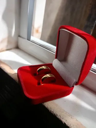Aliança de ouro 18k