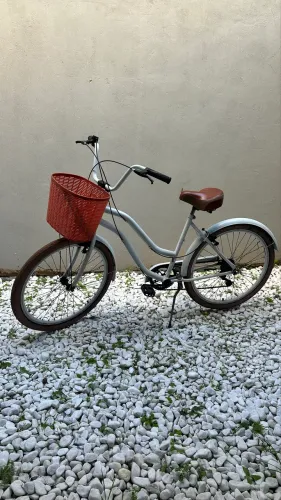 Bicicleta de Passeio Route Bike Retro Beach Aro 26 - 7 Marchas Shimano - R$ 550